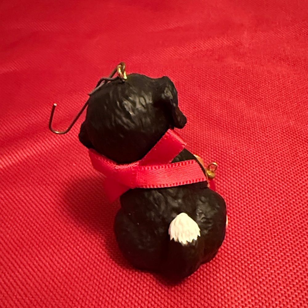 2020 Hallmark Australian Shepherd Christmas Ornament - Picture 2 of 3